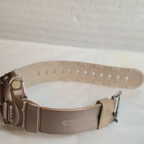 Casio G Shock Baby G Rose Gold - Picture 11 of 11